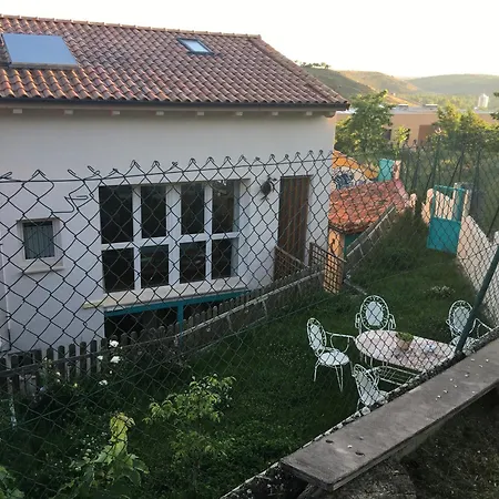 La Casa Del Castillo *